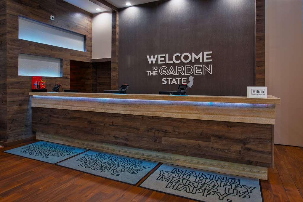 Hampton Inn And Suites Newark Airport Elizabeth Inreriör bild