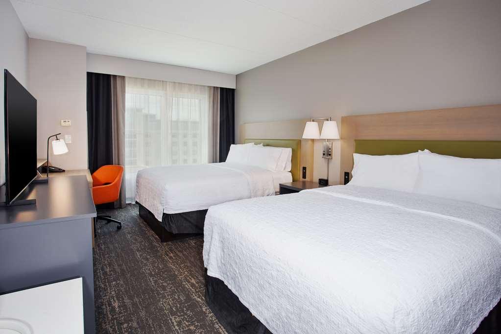Hampton Inn And Suites Newark Airport Elizabeth Rum bild