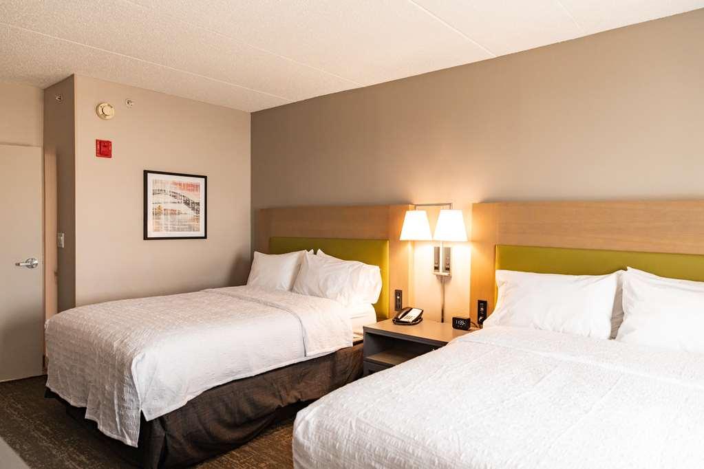 Hampton Inn And Suites Newark Airport Elizabeth Rum bild