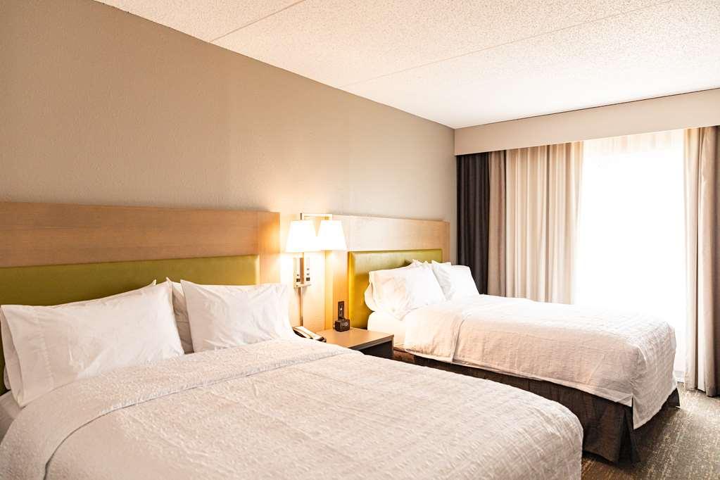 Hampton Inn And Suites Newark Airport Elizabeth Rum bild